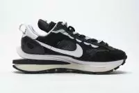 sacai nike vaporwaffle 2021 sneaker black white cv1363-001